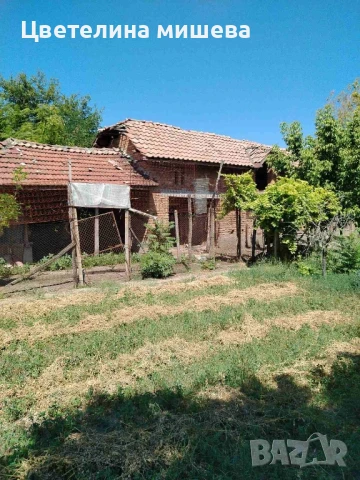 Къща в село Брест , снимка 2 - Къщи - 51334118