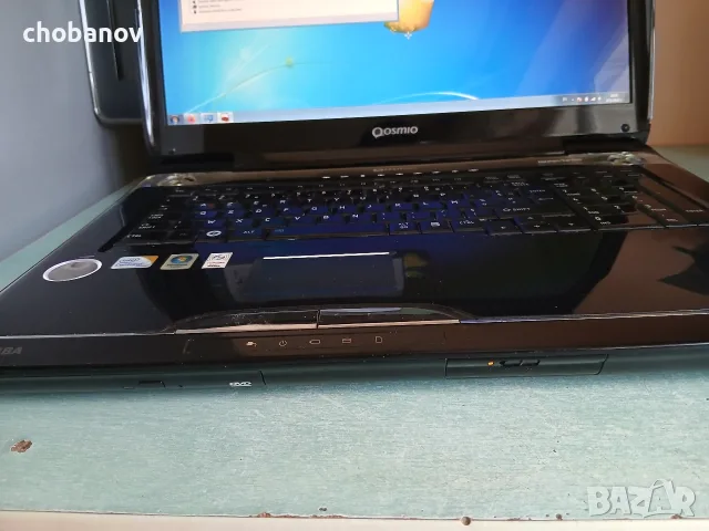18.4" Ретро флагман Toshiba Qosmio G50-132 / 4GB RAM / 400GB HDD / Здрава батерия, снимка 5 - Лаптопи за дома - 56245804