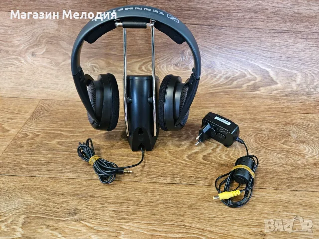 Безжични слушалки Sennheiser RS 118 (TR 118) – Немско аудио качество за телевизия и Hi-Fi, снимка 11 - Слушалки и портативни колонки - 56079936
