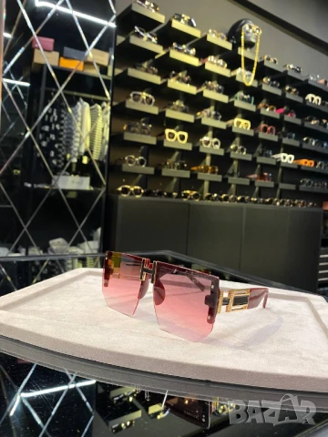 очила с черен обикновен калъф и ув защита bvgari chanel hermes, снимка 8 - Слънчеви и диоптрични очила - 51410512