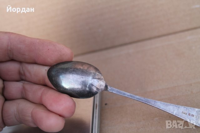 Англииска сребърна лъжичка с лъв, снимка 3 - Антикварни и старинни предмети - 44261619