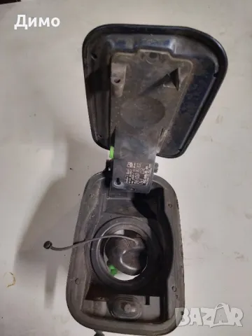 вратичка резервоар капачка резервоар бмв е61 bmw e61, снимка 4 - Части - 49820297