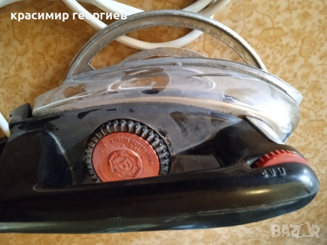 Ретро руска ютия УТАП 1000-1.8 , снимка 2 - Ютии - 52268518