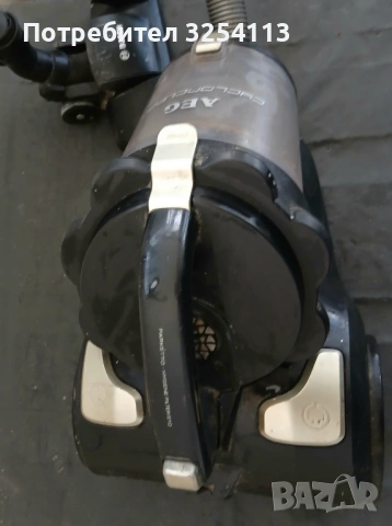 Прахосмукачка AEG, снимка 4 - Прахосмукачки - 53983152