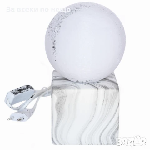 Настолна LED лампа, 3 цвята с квадратна основа Код P844, снимка 2 - Настолни лампи - 50834891