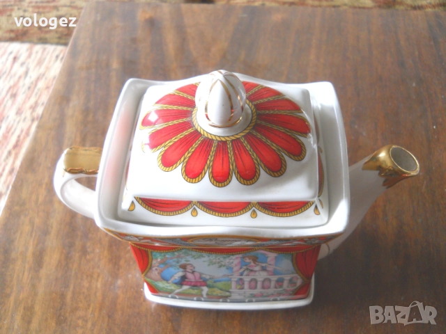колекционерски порцеланови чайници и захарници, снимка 7 - Антикварни и старинни предмети - 39999513