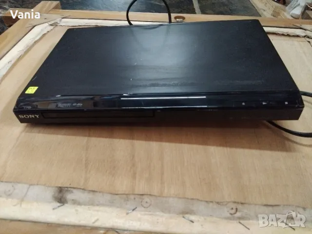 DVD SONY , снимка 2 - Плейъри, домашно кино, прожектори - 48141214