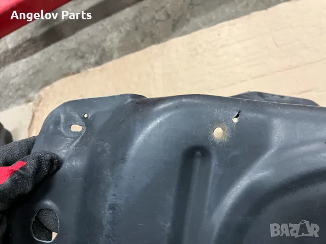 Корите под двигателя за Toyota Corolla Verso 2003 г., снимка 3 - Части - 48044767