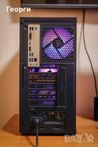 Геймърски компютър R7 2700X / 5700 XT / 16GB RAM / 480GB SSD, снимка 8 - Геймърски - 56126527