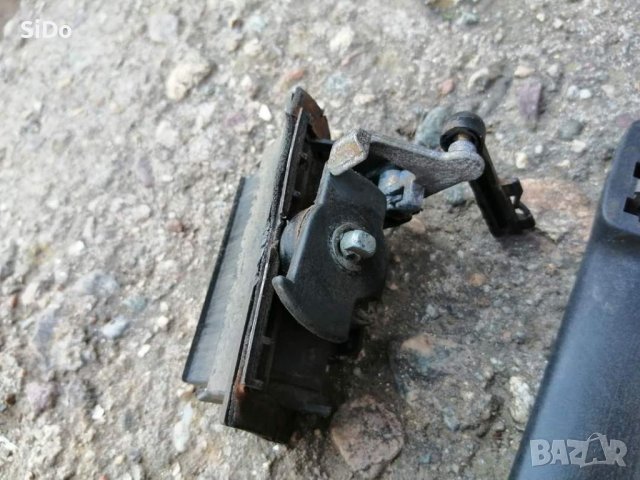 Оригинални дръжки, капачка и ключалка за багажника с ориг.ключ за тях за Голф 3!, снимка 10 - Части - 37043402