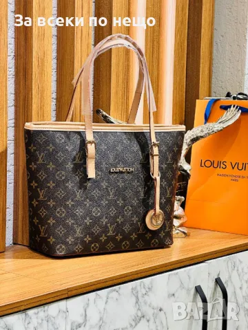 Louis Vuitton Дамска Чанта Луис Витон - Налични Различни Цветове Код D2190, снимка 2 - Чанти - 49426545