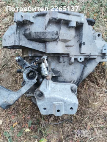 скоростна кутия за vw 1.6 fsi 6 степенна, снимка 3 - Части - 56061356