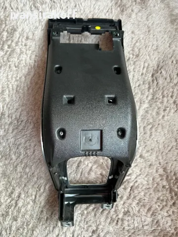 Средна конзола waterfall Volvo V50/S40, снимка 4 - Части - 48836013