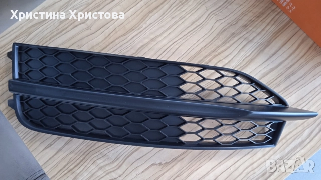 Ауди А7 S-line решетка предна броня 4G8-807-681-B-9B9, снимка 4 - Части - 52558103