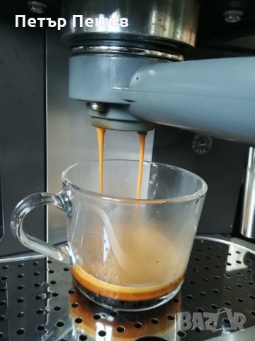 Кафемашина Gaggia Carezza Deluxe SIN042GM 1900W , снимка 4 - Кафемашини - 31585816