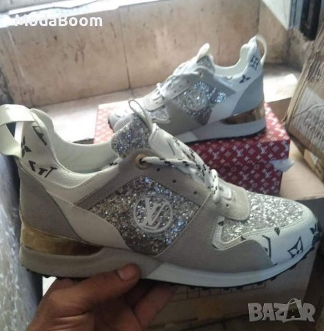 Дамски обувки Louis Vuitton , снимка 4 - Дамски ежедневни обувки - 38258032