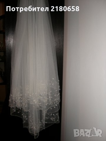 Сватбена рокля и Воал-оригинални от колекцията на Demetrios, снимка 14 - Сватбени рокли - 29671623