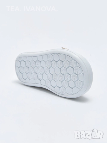 Детски обувки за момиче, снимка 4 - Бебешки обувки - 51786056