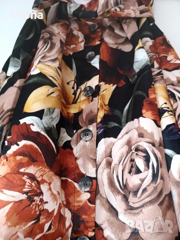 Красива сатенена дълга дамска пола размер S-М, снимка 3 - Поли - 54212223