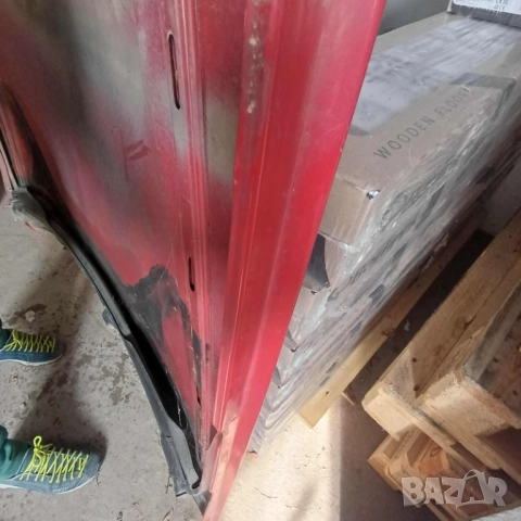 Преден капак за Мерцедес W124, снимка 3 - Части - 52131209