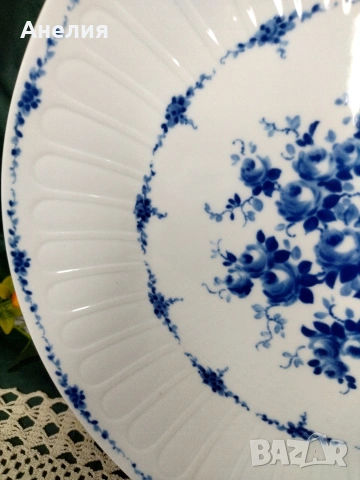 Рози от ГДР , снимка 2 - Чинии - 53245103