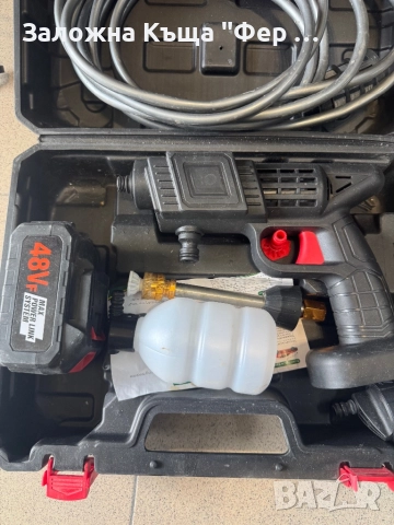 Водоструйка на батерия, снимка 2 - Градинска техника - 52304476