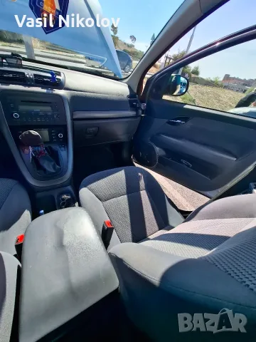 Продава ......., снимка 7 - Автомобили и джипове - 56541572