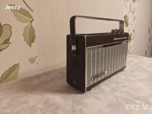 Продавам Telefunken Bajazzo de luxe, снимка 2 - Радиокасетофони, транзистори - 53112691