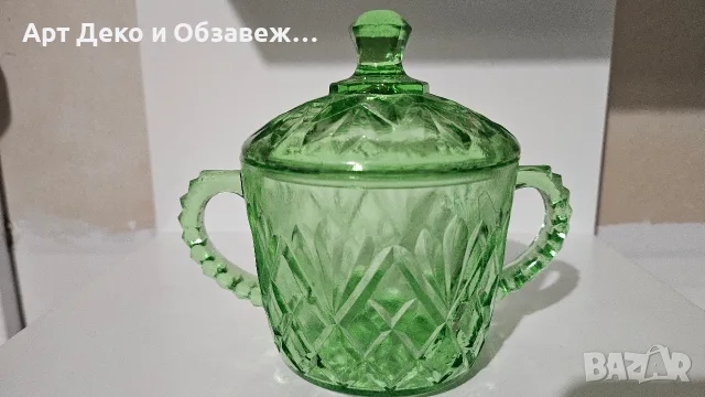 Винтидж стиклена захарничка