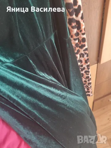 Рокля от кадифе със зелен акцент ХХЛ/XXL, снимка 2 - Рокли - 49939304