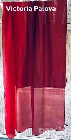 Луксозен копринен шал YAM YAM - OMBRE RUBY RED, снимка 5 - Шалове - 52924211