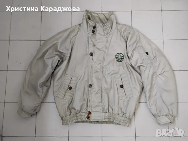 Дамско спортно яке