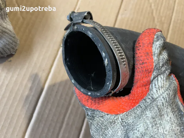 Маркуч Турбо 7P0145737A Porsche Cayenne 3.0D 92A/EG22/2012, снимка 3 - Части - 49108552