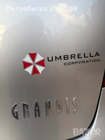 Mitsubishi GRANDIS, снимка 10 - Автомобили и джипове - 54095330