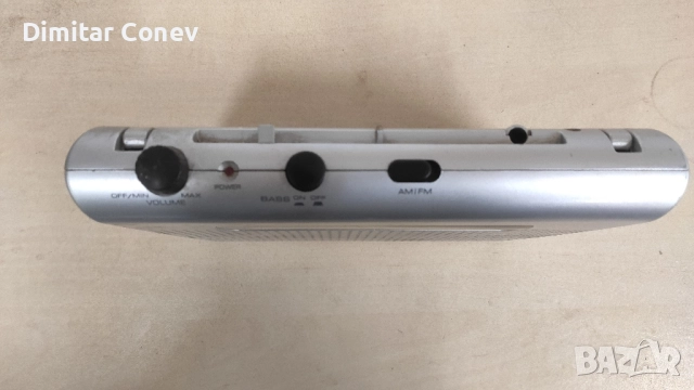 портативно радио, снимка 3 - Радиокасетофони, транзистори - 52520664