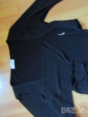  Дамски Блузи/ризи , снимка 18 - Блузи с дълъг ръкав и пуловери - 24434415