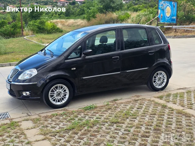 Lancia Musa Facelift 1.4i Ланчия Муза Фейслифт, снимка 4 - Автомобили и джипове - 55979514
