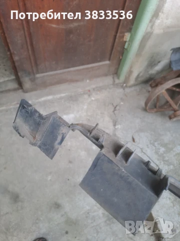 Декорстивна решетка между бронята и престилката на Vw Holf & Jetta Mk2 за тясна броня, снимка 5 - Части - 51044182