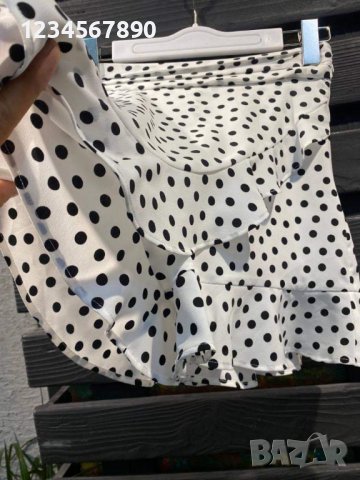 Пола/панталонки на Zara, снимка 2 - Поли - 40186903