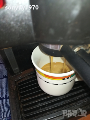 DELONGHI-ВНОС ШВЕИЦАРИЯ 2204221846, снимка 5 - Кафемашини - 36539544