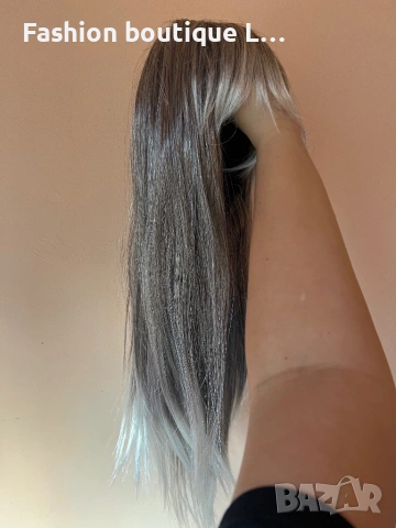 Перука с бретон в сребристо сив цвят с бели връхчета ❤️, снимка 9 - Аксесоари за коса - 53005840