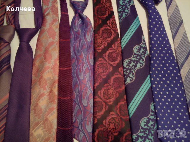 продавам неупотребявани вратовръзки всяка по 2 лв. 