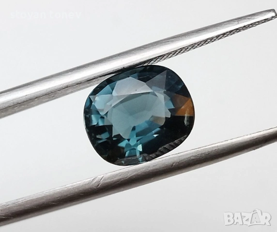  Рядък кристално чист естествен зелено-син турмалин 1,82 карата! Сертификат!, снимка 9 - Други - 54153729