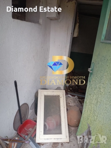 Двуетажна къща в село Лешниково, общ. Харманли, снимка 11 - Къщи - 52071481