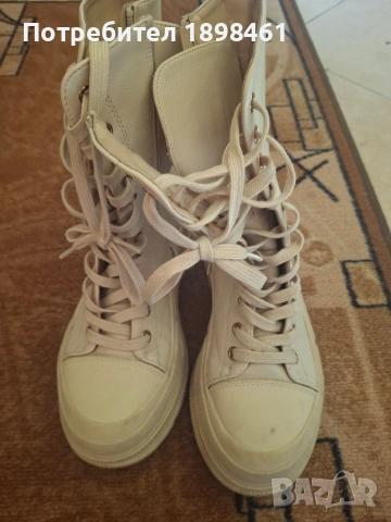 Страхотни боти ,за зимните студени дни.