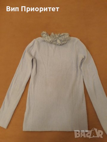 Италианска плетена светло синя блузка с дълъг ръкав , изчистена отпред и отзад и с ефектна дантелена, снимка 11 - Блузи с дълъг ръкав и пуловери - 39217923