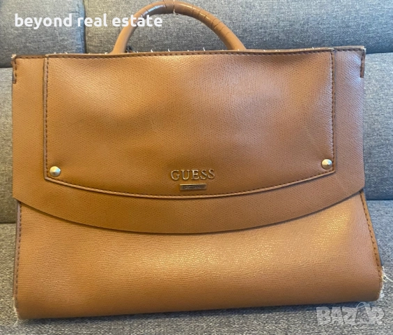 Оригинална чанта Guess 