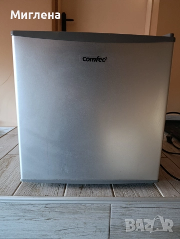 Мини фризер Comfee, снимка 2 - Фризери - 52976080