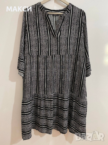 Макси дълга туника в модерен черно-бял десен