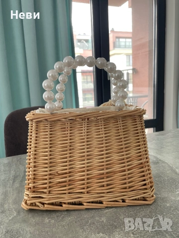 Сламена чанта с панделка и дръжки с перли, снимка 3 - Чанти - 54172476